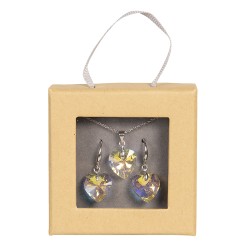Necklace and earrings...