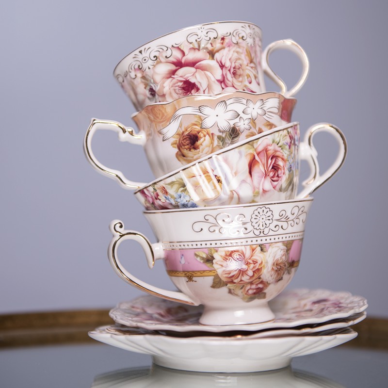 Clayre & Eef Cup and Saucer 200 ml Pink White Porcelain Round Flowers
