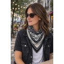 Juleeze Sciarpa donna stampata 140x140 cm Nero Sintetico