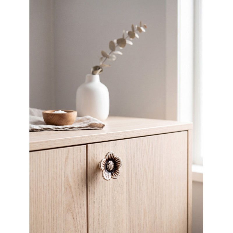 Clayre & Eef Door Knob Flower Ø 5x3 cm Beige Ceramic