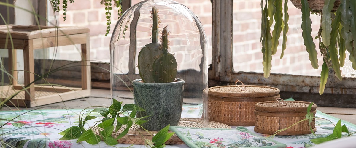 Order Clayre & Eef bell jars online at MilaTonie