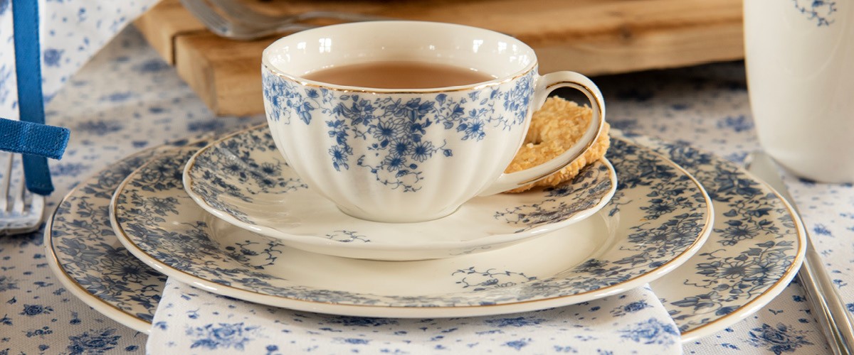 Bestellen Sie Clayre & Eef Kaffee- und Teetassen online bei MilaTonie