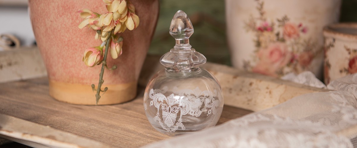 Order Clayre & Eef perfume bottles online at MilaTonie