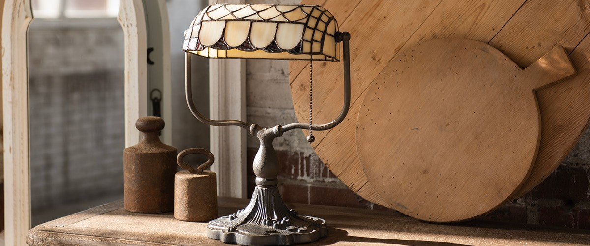 Achetez lampes de table Tiffany LumiLamp sur MilaTonie