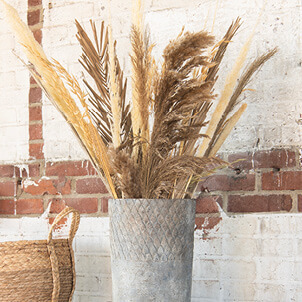 Pot with dried flowers